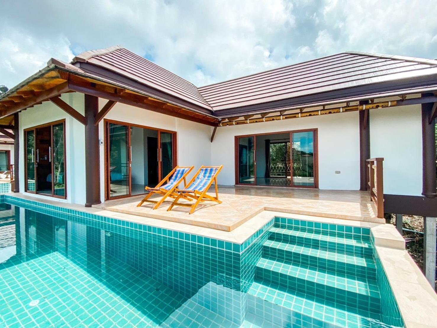 Puteri Lanta Family Villas Koh Lanta Exterior photo